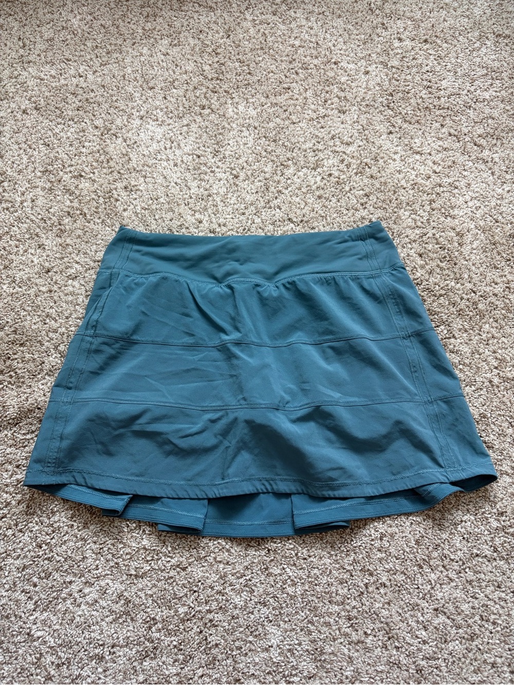 lululemon athletica Pace Rival Skort size 6 tall